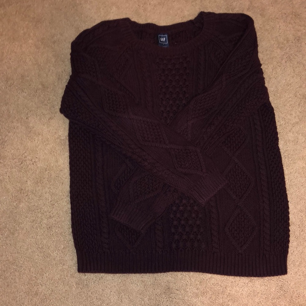 Maroon cable knit sweater